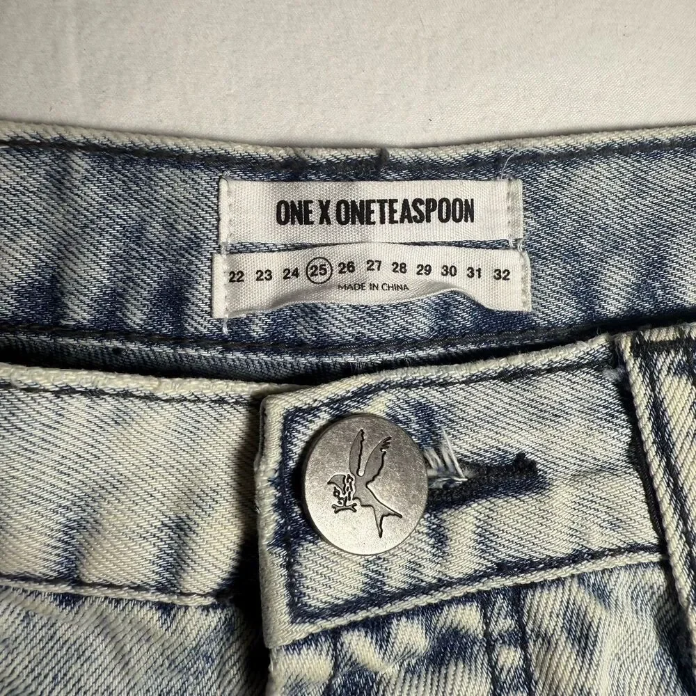 One x One Teaspoon Outlaws Distressed Low Waist Long Rise Mid Length Shorts 25